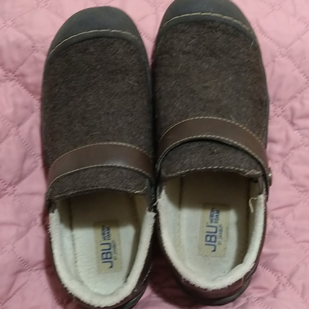 JBU clogs - Picture 2 of 4